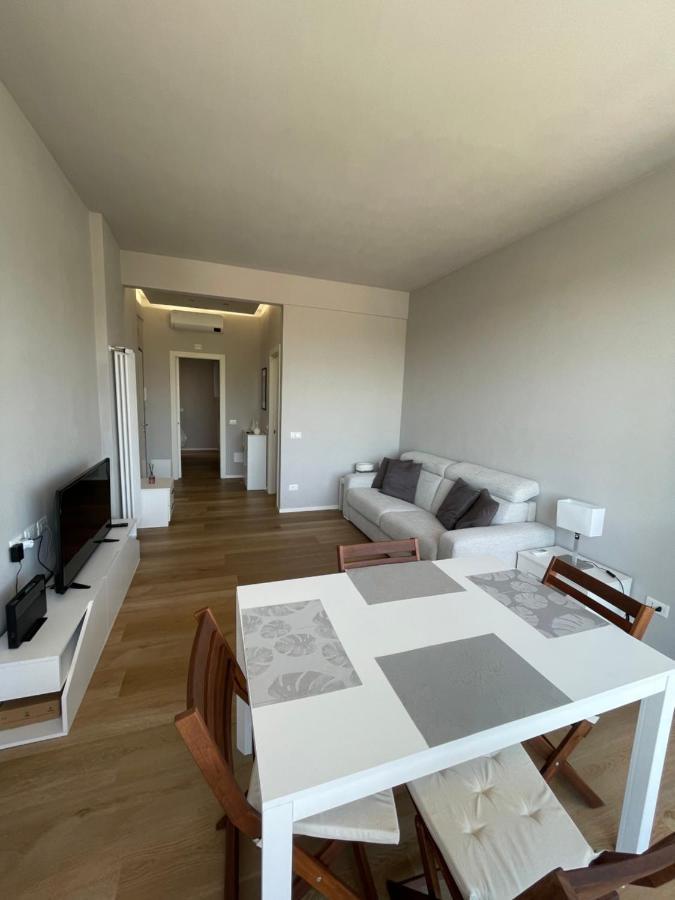 Ferienwohnung Viareggio Sabbia Bianca Exterior foto